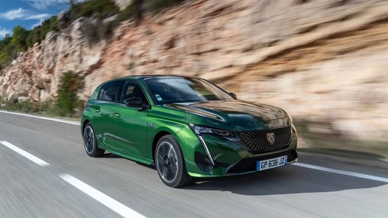 PEUGEOT FİYAT LİSTESİ 2025 | Sıfır Peugeot 208, 2008, 3008 güncel fiyat listesi! Sıfır faiz ve 10 bin TL taksit kampanyası