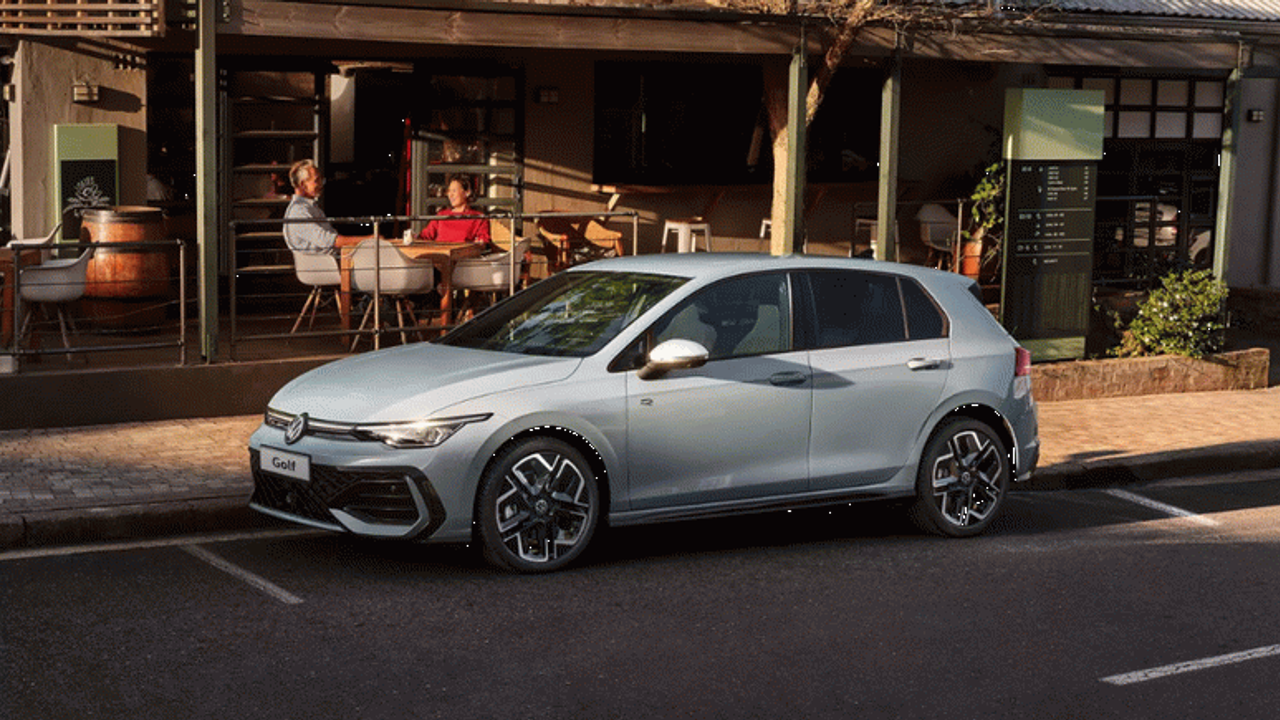 2025 VOLKSWAGEN YENİ GOLF FİYAT LİSTESİ | Volkswagen Golf'un 2025 fiyatları duyuruldu... 