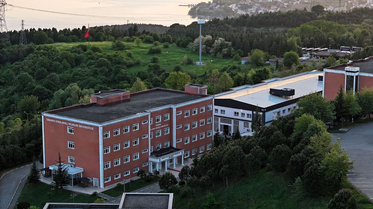SUBÜ 2026 taban puanları belli oldu! Sakarya Uygulamalı Bilimler Üniversitesi bölüm bölüm puanlar