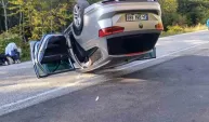 Kiralık otomobille takla attılar: 3 yaralı