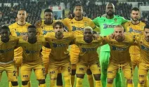 Maçlar başlamadan ligden çekildiler!