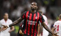 Rafael Leao’dan Fenerbahçe ve Galatasaray’a kötü haber!