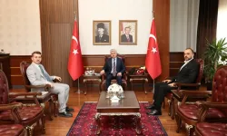 Sakaryaspor Başkanı Zengin'den Vali Doğan'a ziyaret