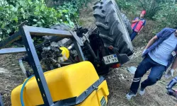 Traktör uçurumdan yuvarlandı... Sürücü ağır yaralı 