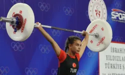 Yıldızlar Kulüpler Türkiye Halter Şampiyonası Sakarya'da başladı