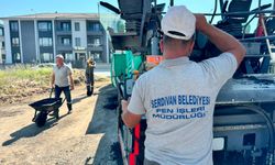 Vatan Mahallesi'nde asfalt çalışmaları aralıksız devam ediyor