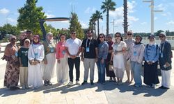 Uluslararası öğrenciler Sakarya'nın tarihi ve doğal güzelliklerini gezdi