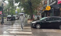 Aniden bastıran sağanak hayatı olumsuz etkiledi