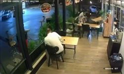 Lokantada oturan müşteriye motosiklet çarptı