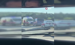Takla atan otomobil alev aldı