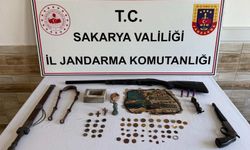 Karasu'da "Anadolu Mirası" operasyonu! 63 tarihi eser ele geçirildi