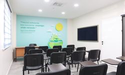 Adapazarı'nda 1. Sınıf Atık Getirme Merkezi hizmete açıldı