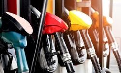 Benzine zam geldi! İşte il il akaryakıt fiyatları