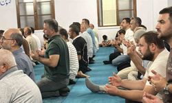 Mevlid Kandili'nde eller semaya açıldı