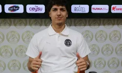 Sakaryaspor’un eski futbolcusu Emre Demir Alanyaspor’a imza attı