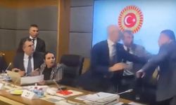 Levent Bülbül'den TBMM’de “pislik” tepkisi... Masaya yumruğunu vurup milletvekilinin üzerine yürüdü