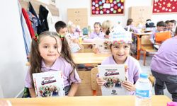 Serdivan Belediyesi’nden öğrencilere kırtasiye desteği