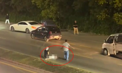 TEK yokuşunda duraktaki kadına otomobil çarptı... Ambulansta kalp masajı yapıldı