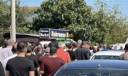 Sığ suya atlarken boynu kırılan Arif Erman toprağa verildi