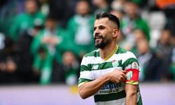 İlhan Depe Sakaryaspor'a imzayı atıyor