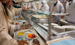 SAÜ’de öğrencilerin ödeyeceği yemek ücreti belli oldu