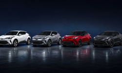 Toyota C-HR Hybrid'e eylül zammı geldi! İşte yeni fiyat listesi