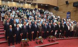 AK Parti 79. Genişletilmiş İl Danışma Meclisi büyük çoşkuyla gerçekleşti... Gül, "Cumhurbaşkanımızın arkasında bu davaya gönül vermiş Sakarya var"