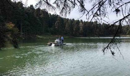 Doğa harikası Gölcük Tabiat Parkı temizleniyor