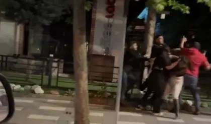 Bolu’da sokak ortasında kavga: Yumruklar havada uçuştu