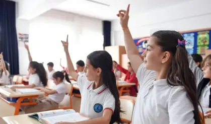 Milli Eğitim Bakanı Tekin resmen açıkladı! Tatil günleri değişiyor