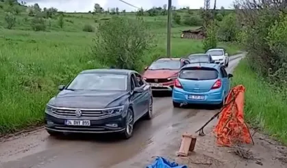 Tatilciler köy yollarında yoğunluğa sebep oldu