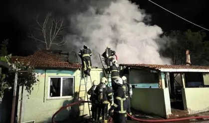 74 yaşındaki annesine dehşeti yaşatan sanığa 15 yıl hapis