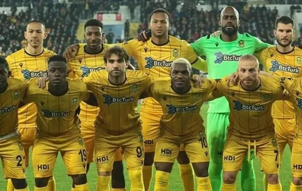 Maçlar başlamadan ligden çekildiler!