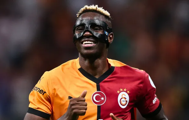 Osimhen'e çılgın teklif!