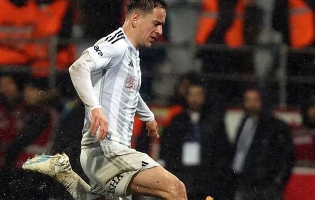 Amir Hadziahmetovic Başakşehir'e transfer olmaya yakın