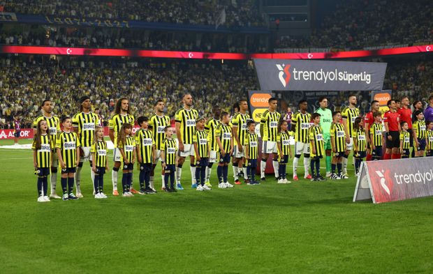 Fenerbahçe’de 4 yıldız için flaş karar