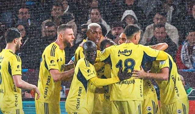 Fenerbahçe, Trabzonspor’u deplasmanda 3-2 mağlup etti