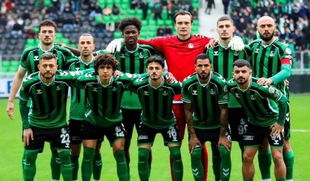 Sakaryaspor - İstanbulspor maçı ilk 11'leri