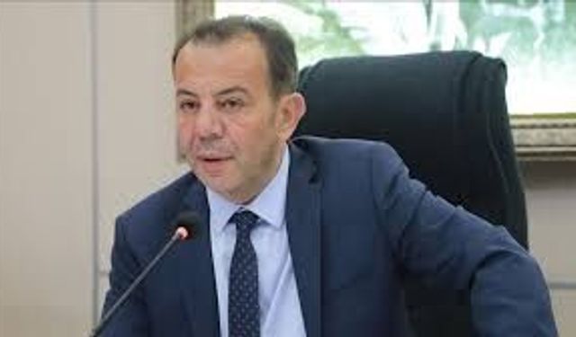 Tanju Özcan CHP'den istifa etti 