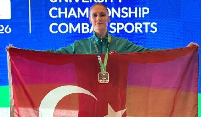 SUBÜ öğrencisi Brezilya’da dünya şampiyonu oldu
