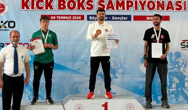 Kick boksta Büyükşehir'den 3 Türkiye şampiyonluğu