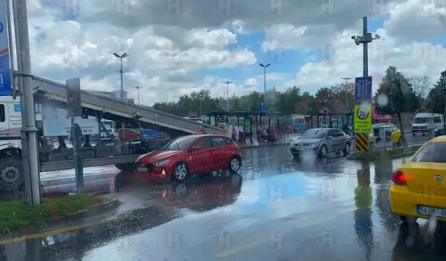 Yaz yağmuru yağdı geçti