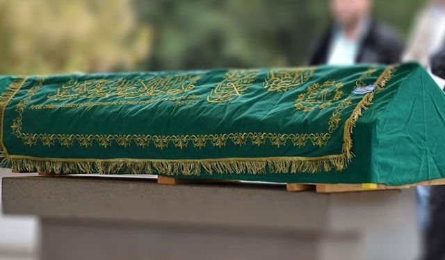 Yaşlı kadın evinde ölü bulundu