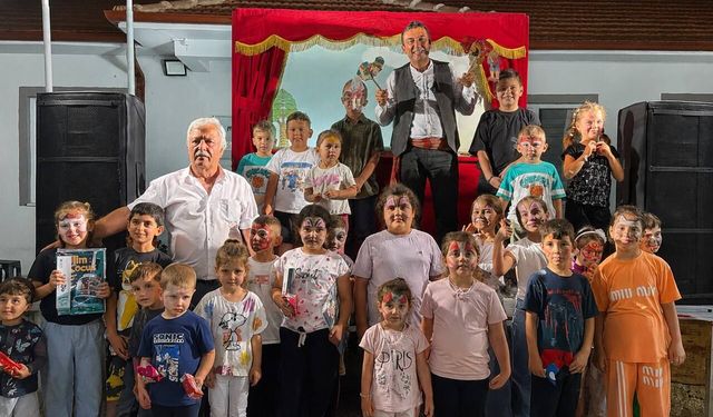 Mahallemde Neşe Var, Akyazı ve Karapürçek'te çocukları sevindirdi