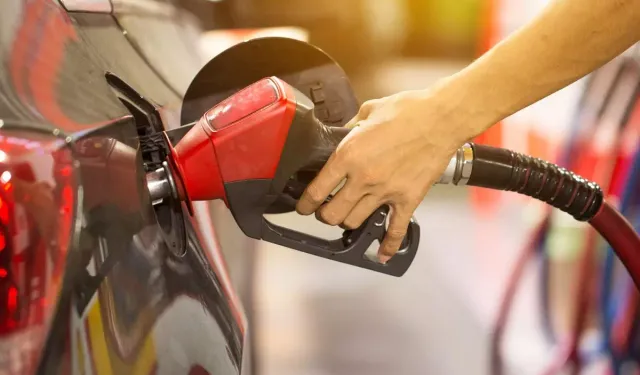 Motorine büyük zam geldi... İşte 31 Temmuz 2026 güncel benzin, motorin ve LPG fiyatları