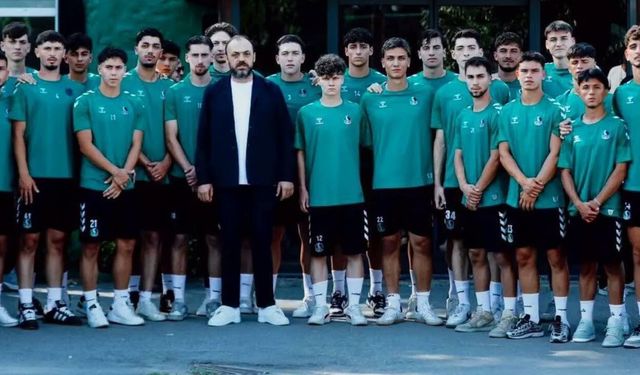 Sakaryaspor'da genç oyuncu elemesi: 12 futbolcu altyapıya döndü