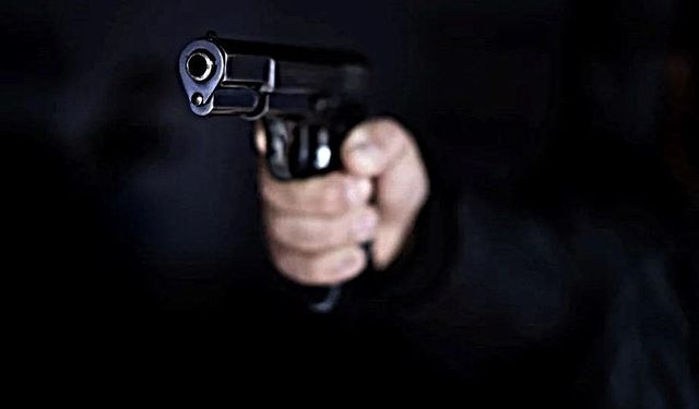 3 yıldır süren husumette kan aktı… Silahla vurup kaçtı