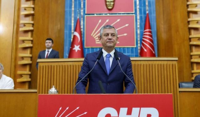 Özgür Özel CHP'ye veda etti! Yeni partiyi resmen duyurdu