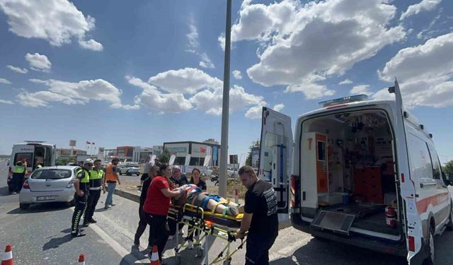 Hatalı dönüş kazaya neden oldu: 4 yaralı