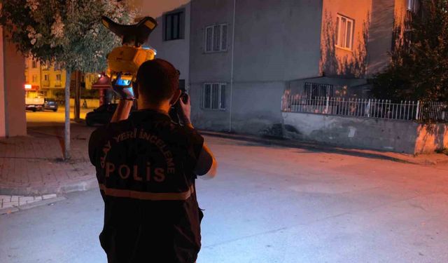 Motosikletle gelip tüfekle ateş açtı